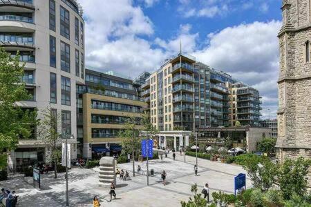 Beautiful Apartment Overlooking A Garden Londres Exterior foto