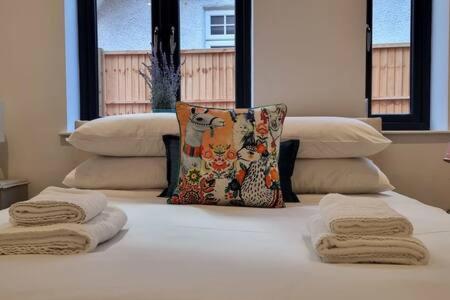 Beautiful Apartment Overlooking A Garden Londres Exterior foto
